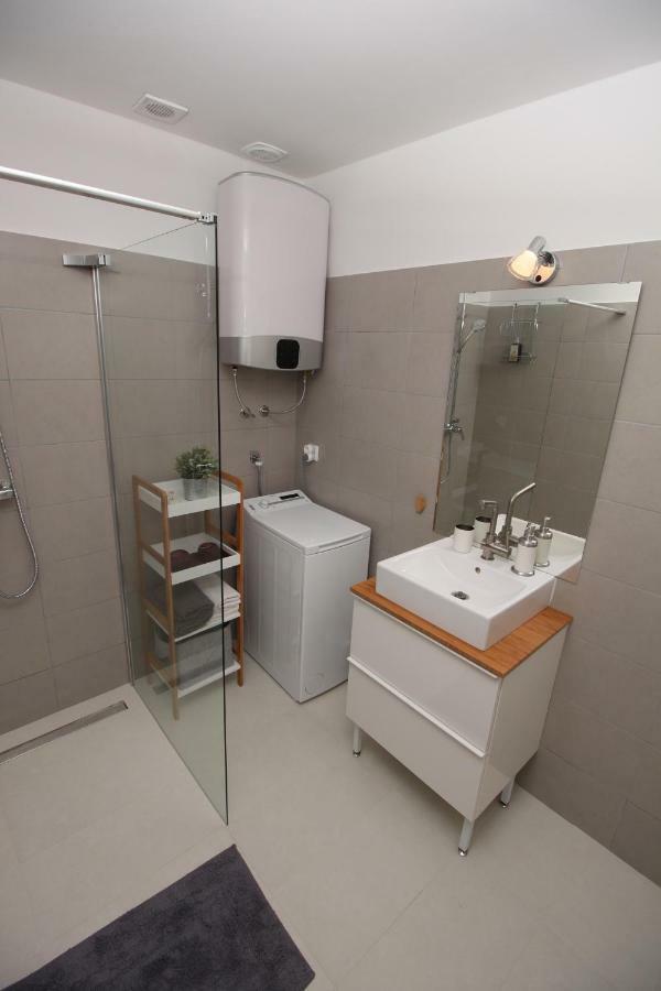 Apartment Lavanda **** Podgreben Kültér fotó